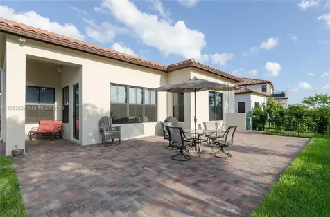 3126 NW 83rd Way Cooper City FL 33024