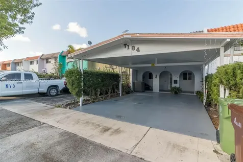7184 W 2nd Court Hialeah FL 33014