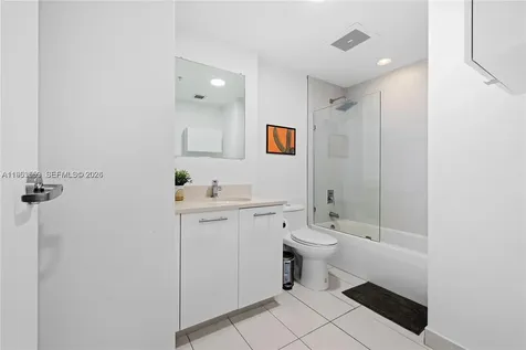 3250 NE 1st Avenue Miami FL 33137