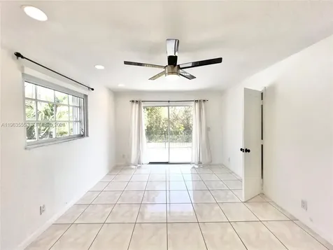 19901 SW 81st Court Cutler Bay FL 33189