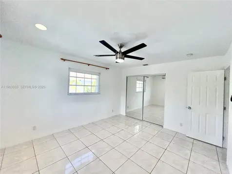 19901 SW 81st Court Cutler Bay FL 33189