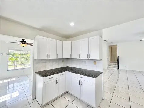 19901 SW 81st Court Cutler Bay FL 33189