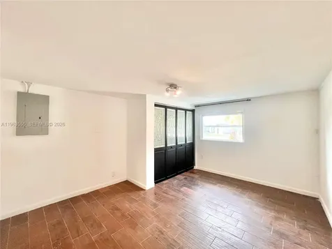 19901 SW 81st Court Cutler Bay FL 33189