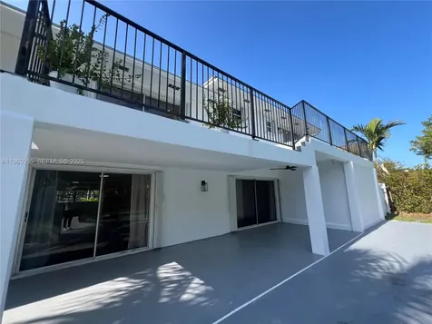 19901 SW 81st Court Cutler Bay FL 33189