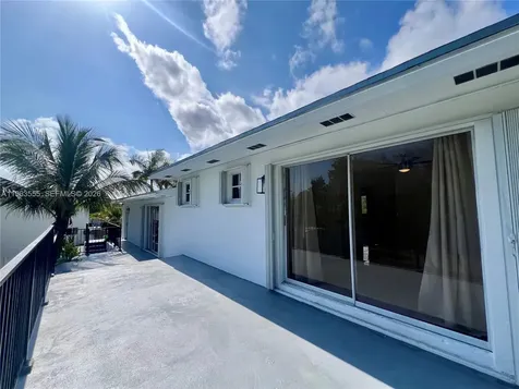 19901 SW 81st Court Cutler Bay FL 33189