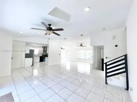 19901 SW 81st Court Cutler Bay FL 33189