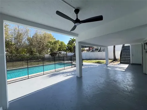 19901 SW 81st Court Cutler Bay FL 33189