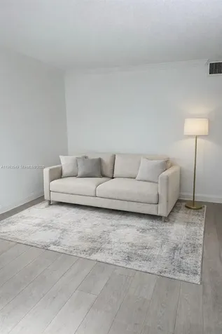 2008 N Jackson Street Hollywood FL 33020