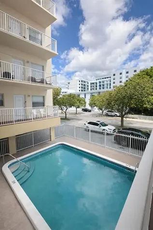 2008 N Jackson Street Hollywood FL 33020