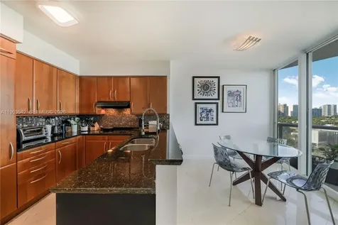 19333 E Collins Avenue Sunny Isles Beach FL 33160