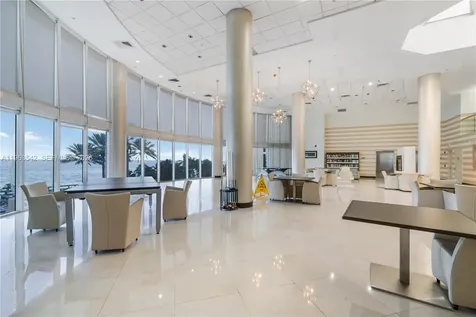 19333 E Collins Avenue Sunny Isles Beach FL 33160