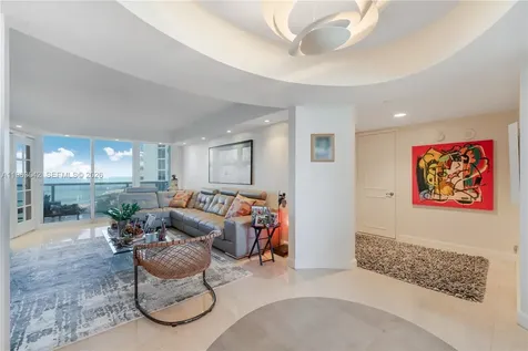 19333 E Collins Avenue Sunny Isles Beach FL 33160