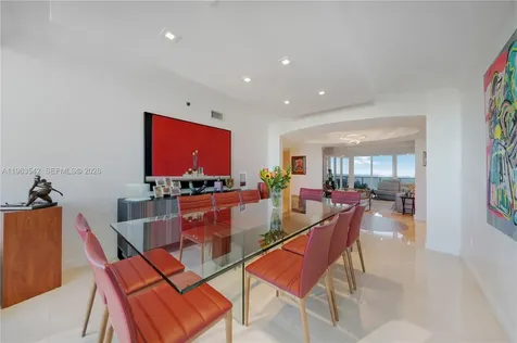 19333 E Collins Avenue Sunny Isles Beach FL 33160