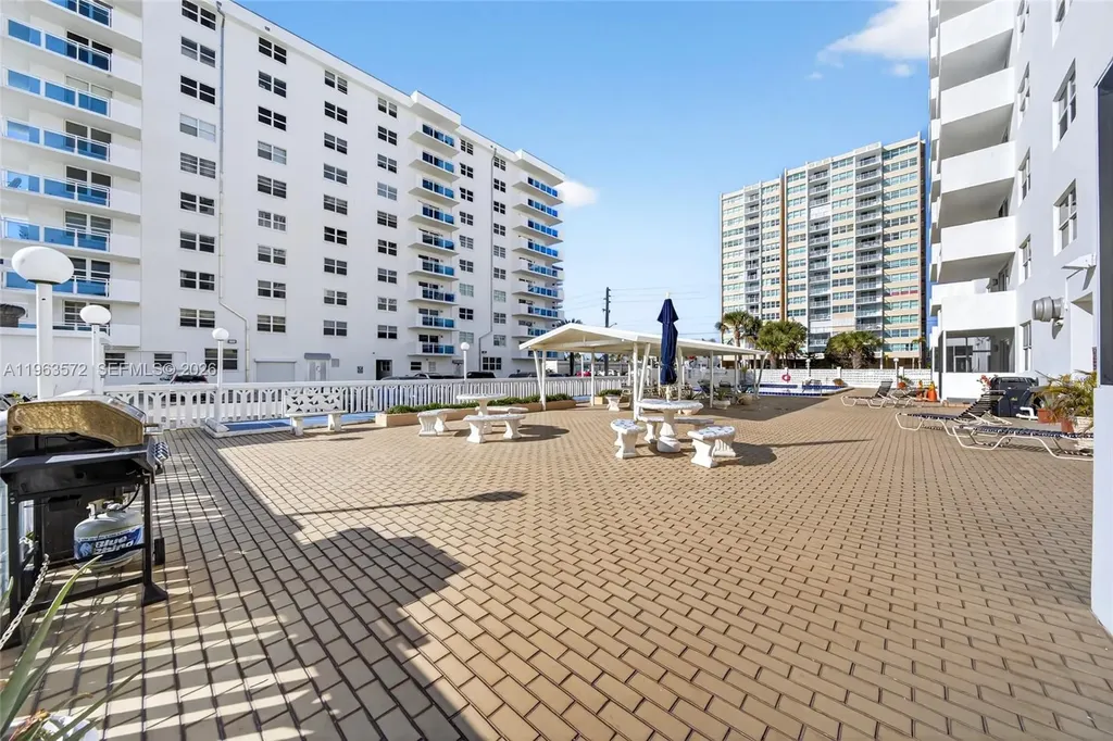 1601 S Ocean Drive Hollywood FL 33019