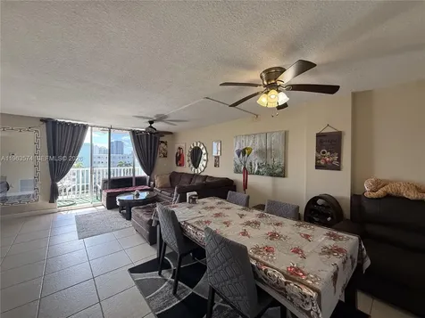 3161 S Ocean Drive Hallandale Beach FL 33009