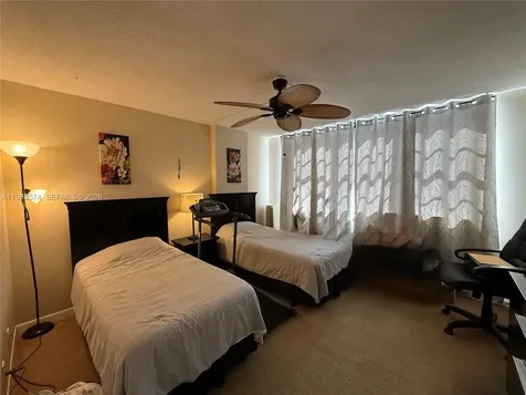 3161 S Ocean Drive Hallandale Beach FL 33009