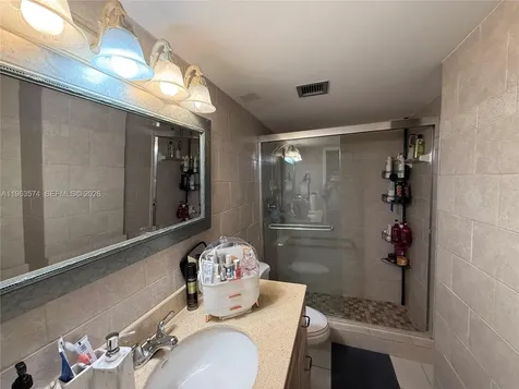 3161 S Ocean Drive Hallandale Beach FL 33009
