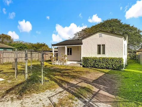 1751 NW 76th Street Miami FL 33147