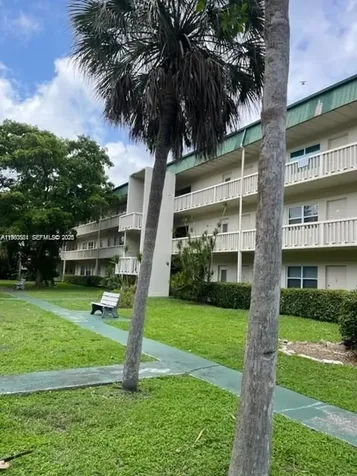 1420 Atlantic Shores Boulevard Hallandale Beach FL 33009