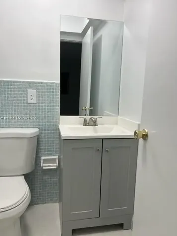 1420 Atlantic Shores Boulevard Hallandale Beach FL 33009
