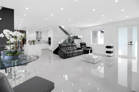 15967 SW 141st Street Miami FL 33196