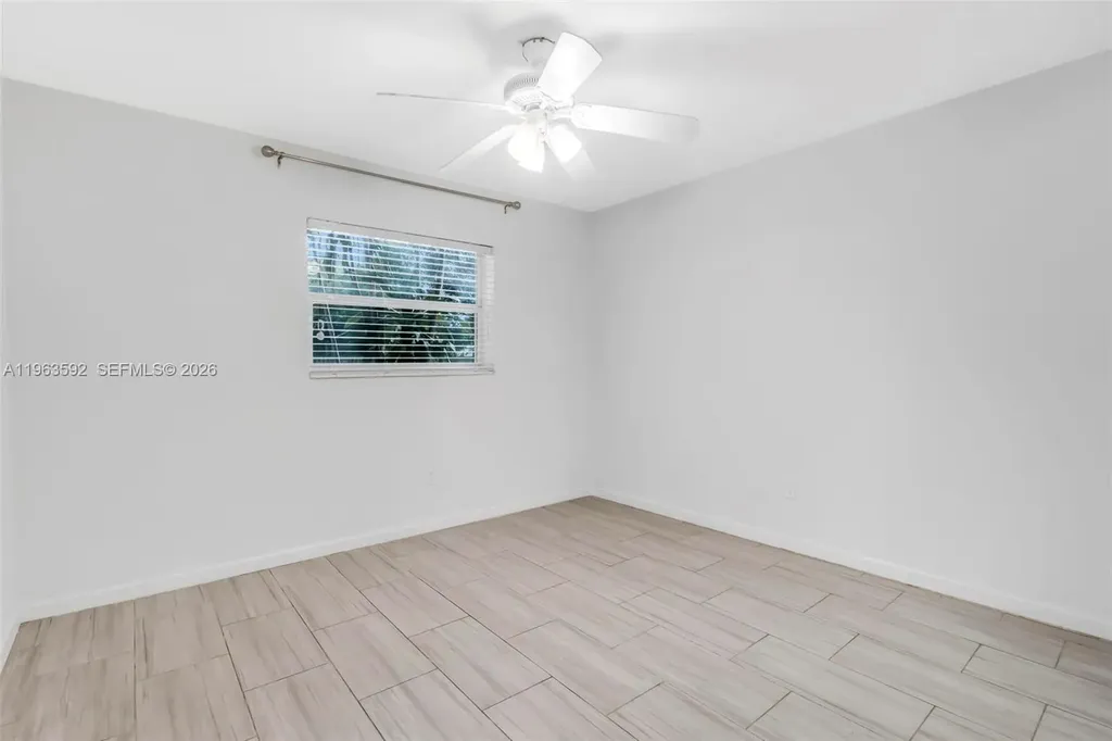 3430 N 65th Avenue Hollywood FL 33024