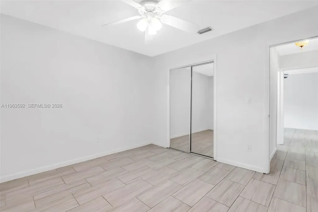 3430 N 65th Avenue Hollywood FL 33024