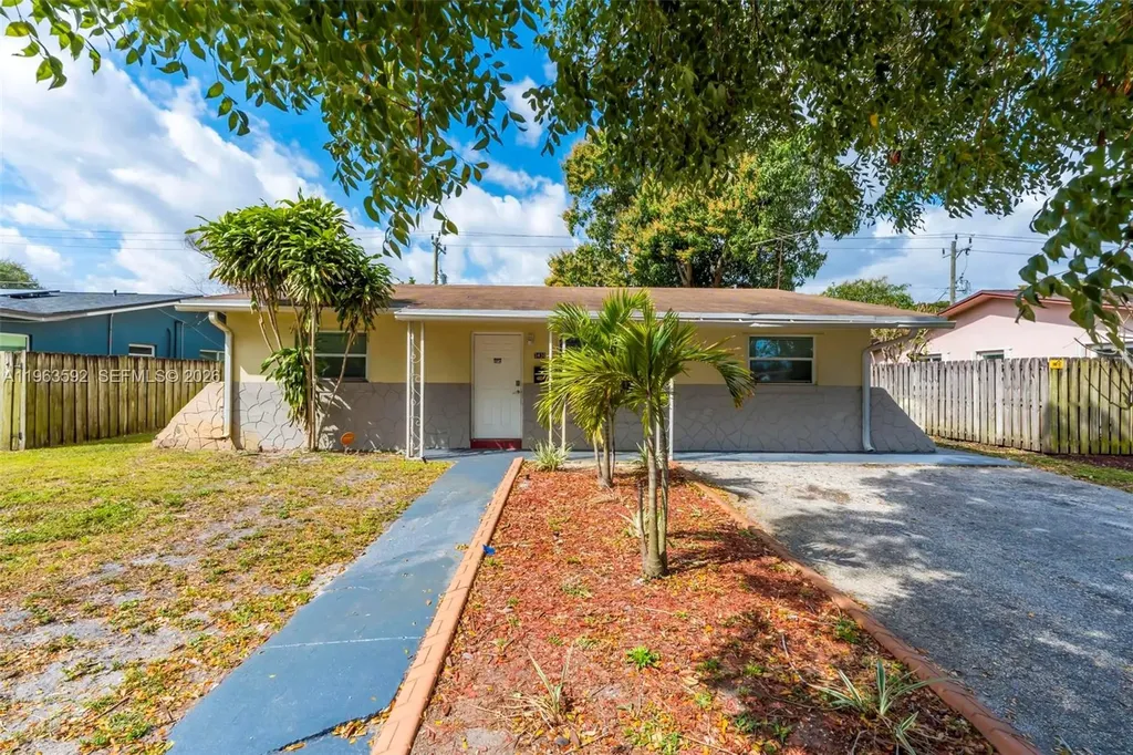 3430 N 65th Avenue Hollywood FL 33024