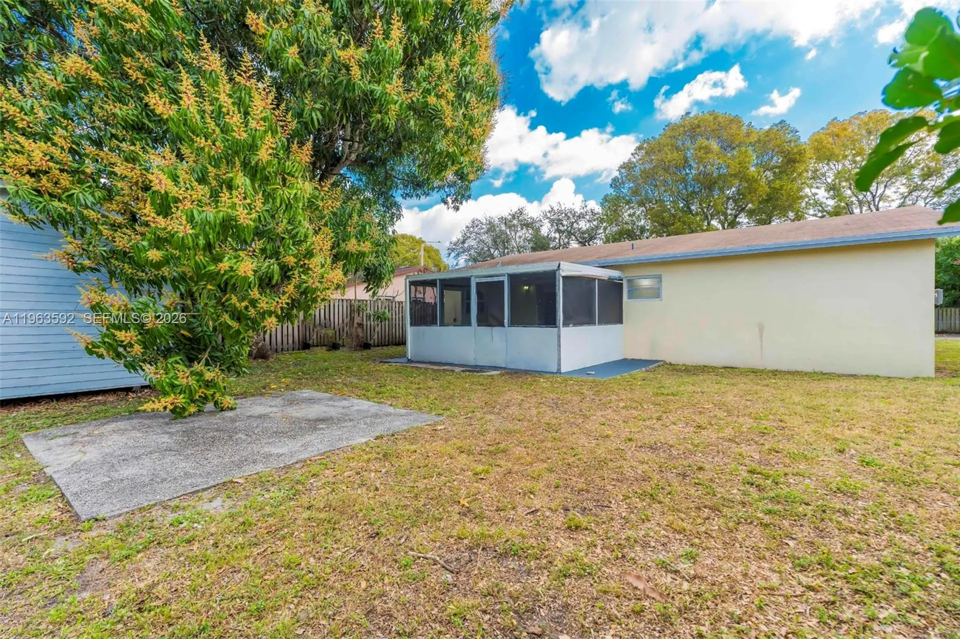 3430 N 65th Avenue Hollywood FL 33024