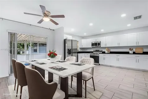 3430 N 65th Avenue Hollywood FL 33024