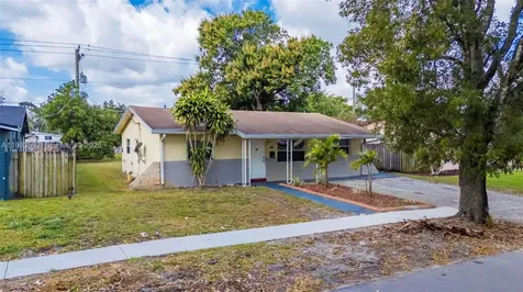 3430 N 65th Avenue Hollywood FL 33024