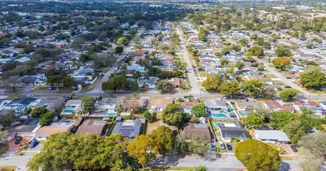 3430 N 65th Avenue Hollywood FL 33024