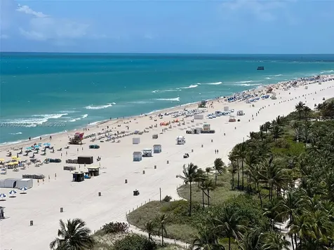 100 Lincoln Road Miami Beach FL 33139