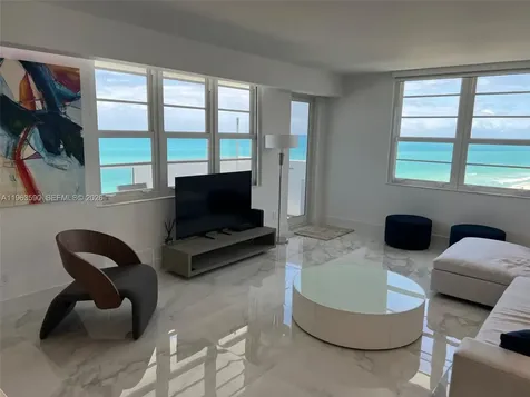 100 Lincoln Road Miami Beach FL 33139