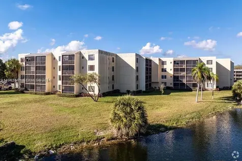2075 NW 46th Avenue Lauderhill FL 33313