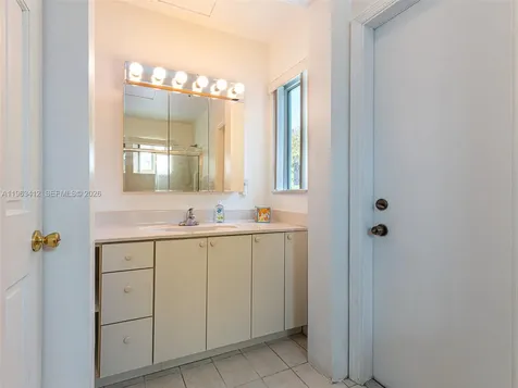 630 SW 25th Road Miami FL 33129