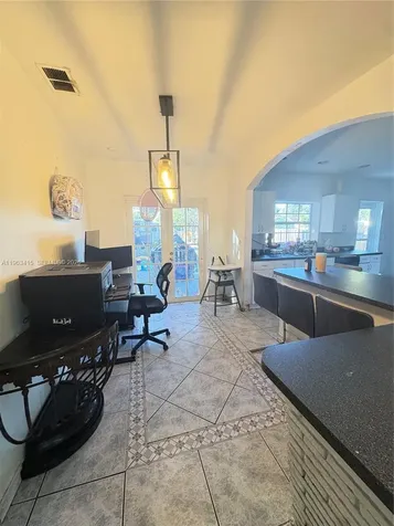 5724 Mckinley Street Hollywood FL 33021