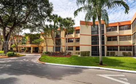 16475 Golf Club Road Weston FL 33326