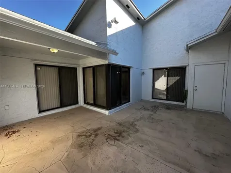 6444 SW 152nd Circle Place Miami FL 33193
