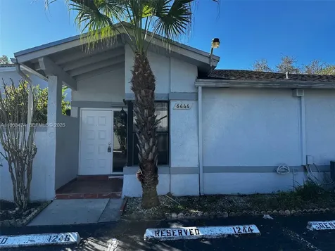 6444 SW 152nd Circle Place Miami FL 33193