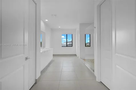10386 SW 57th Court Cooper City FL 33328