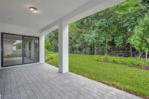 10386 SW 57th Court Cooper City FL 33328