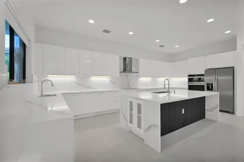 10386 SW 57th Court Cooper City FL 33328