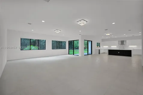 10386 SW 57th Court Cooper City FL 33328