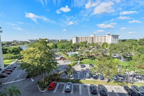 2940 N Course Drive Pompano Beach FL 33069