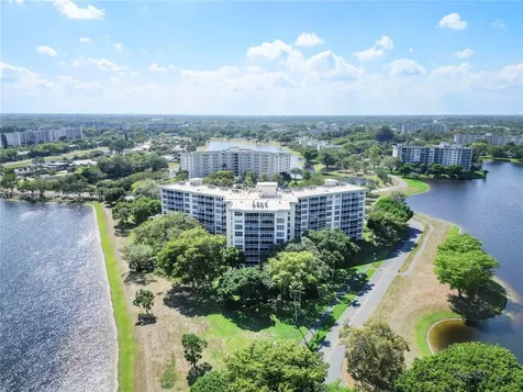 2940 N Course Drive Pompano Beach FL 33069