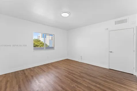 36 NW 6th Avenue Miami FL 33128
