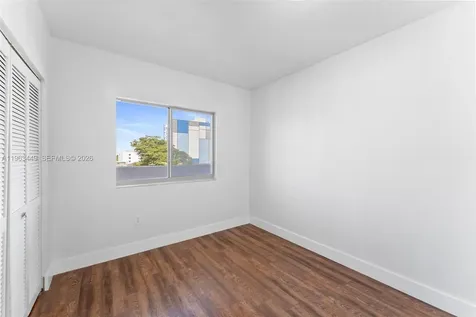 36 NW 6th Avenue Miami FL 33128