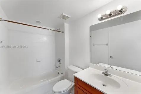 36 NW 6th Avenue Miami FL 33128