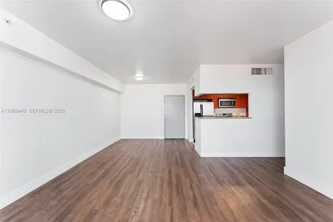 36 NW 6th Avenue Miami FL 33128
